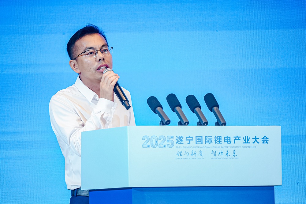 伊維經(jīng)濟(jì)研究院院長吳輝