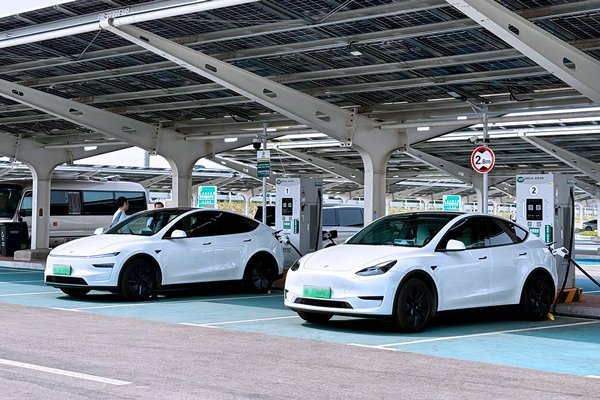 三年倍增！我國(guó)到2027年底擬建成2800萬(wàn)個(gè)電動(dòng)汽車充電設(shè)施